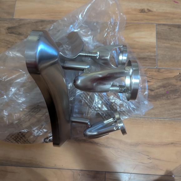 Silver Metal Triangular Light Fixture Base - Picture 2 of 6